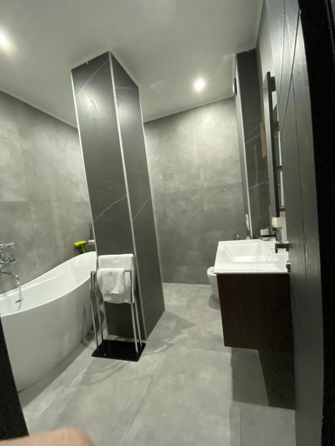 Apartment Sixteen Tbilisi Exterior photo