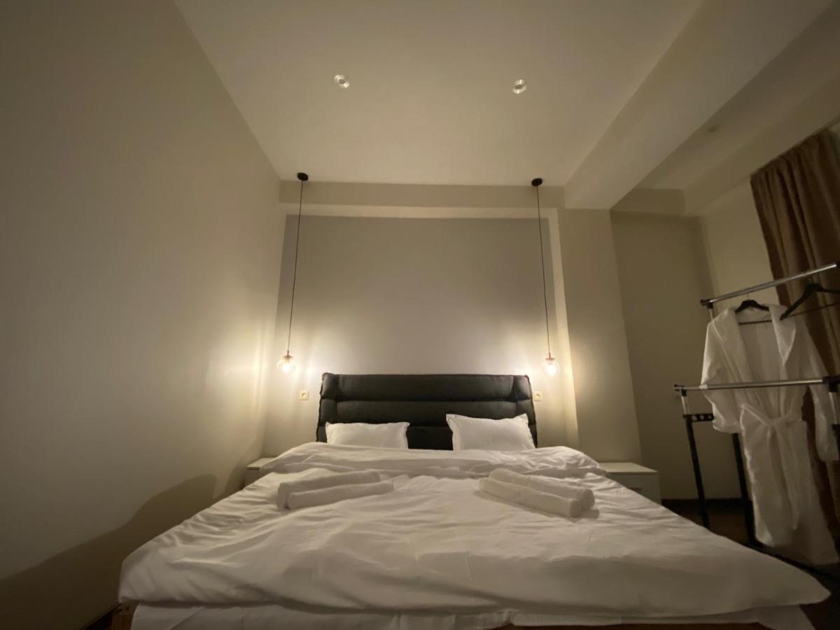 Apartment Sixteen Tbilisi Exterior photo